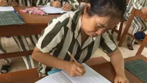 Chuyện "xoá mù" của người đàn bà vướng vòng lao lý vì tội buôn người