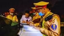 Uống chút rượu do “cả nể”, tài xế bị phạt kịch khung