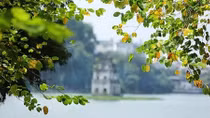 Miền Bắc ngày nắng đẹp, chiều tối mưa giông
