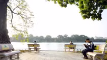 Hà Nội ngày nắng, tối mưa giông