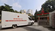 Bộ đội hóa học bắt đầu tẩy độc kho Rạng Đông