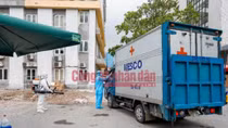 Bệnh viện E 'nội bất xuất, ngoại bất nhập' vì ca mắc COVID-19