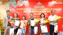 Việt Hưng Phát trao hàng trăm sổ hồng cho khách hàng tại dự án Boulevard City Bà Rịa - Vũng Tàu