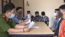 Xử phạt nhiều trường hợp không mang khẩu trang nơi công cộng 