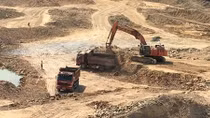 Tạm dừng hoạt động khai thác 2 mỏ đất ở Huế để kiểm tra, xử lý vi phạm