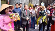 Thừa Thiên – Huế đón đoàn khách quốc tế “xông đất” đầu năm mới