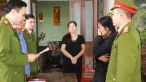 “Nữ quái” làm giả giấy tờ để lừa đảo hàng trăm triệu đồng