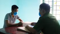 Khóa tay 2 tên cướp chuyên nhằm vào phụ nữ 