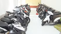 Xử lý 2 cơ sở cầm đồ cầm cố hơn 100 xe máy bất hợp pháp