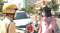 Gửi danh sách học sinh vi phạm Luật Giao thông về trường