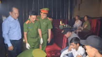 50 thanh niên dương tính ma tuý trong quán bar ở Huế