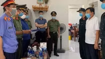 Bắt tạm giam nguyên Giám đốc và Phó Giám đốc Cảng hàng không Phú Bài