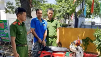 Cuỗm xe máy làm phương tiện đi trộm bò