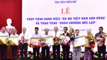 Truy tặng danh hiệu Nhà nước Bà mẹ Việt Nam anh hùng cho 12 mẹ