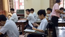 Cậu học trò ngồi xe lăn đạt điểm 10 môn Tiếng Anh kỳ thi THPT Quốc gia