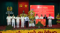 Công an tỉnh Thừa Thiên Huế gặp mặt kỷ niệm 75 năm Ngày truyền thống CAND