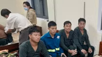 Cứu hộ thành công 6 thuyền viên trôi dạt trên biển