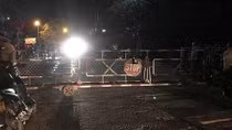 Nam sinh mồ côi cha bị tàu hỏa tông tử vong 
