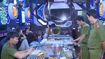 28 nam, nữ thanh niên ‘phê’ ma túy trong quán karaoke