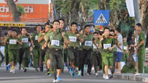 Sôi nổi giải chạy vũ trang – việt dã tại Hội thao CAND năm 2018