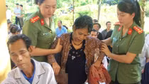 Công an Thừa Thiên Huế tri ân gia đình chính sách, người có công 