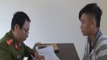 Bộ đôi thực hiện nhiều vụ cướp ĐTDĐ trên đường phố sa lưới