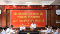 Bí thư Trung ương Đảng làm việc với Ban Thường vụ Tỉnh ủy Thừa Thiên Huế