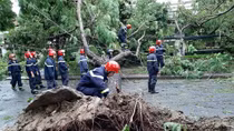 Công an Thừa Thiên Huế khắc phục hậu quả sau bão số 5