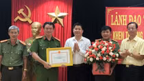 Khen thưởng đơn vị phá thành công nhiều tụ điểm ma túy