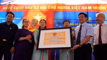 Châu Hương Viên đón nhận bằng xếp hạng di tích lưu niệm 