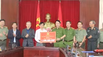Quỹ Nghĩa tình đồng đội ủng hộ nhân dân và Công an Thừa Thiên Huế 3 tỷ đồng 
