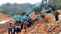 Thông tuyến đường 71, tiếp tục tìm kiếm nạn nhân mất tích tại Rào Trăng 3