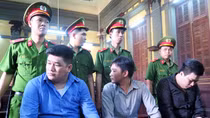 Án tử hình và chung thân hai tên trộm đâm chết hai “hiệp sĩ đường phố”