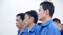 26 bị cáo trong đường dây đánh bạc trực tuyến “khủng” lãnh án 
