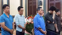 Các đối tượng trong đường dây nhập lậu xe ô tô, trốn thuế 162 tỷ đồng lãnh án