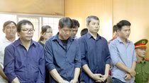 6 bị cáo trong đường dây mua bán logo “xe vua” kháng cáo