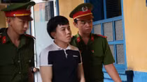 "Phi công" đoạt mạng người tình trong cơn cuồng ghen
