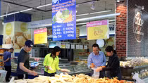 Bán hàng không lãi “giải cứu” củ cải Mê Linh