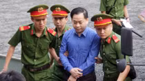 Triệu tập 332 đơn vị, cá nhân trong phiên xử sai phạm tại ngân hàng Đông Á 
