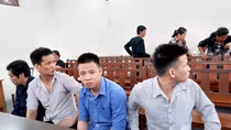 Chủ nhà đi vắng bị trộm gần 100 lượng vàng 