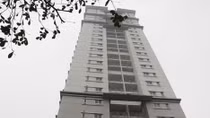 Tòa nhà bỏ hoang trên mảnh đất vàng giữa lòng thủ đô