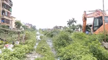 Người dân Hà Nội khốn khổ vì con đường trăm tỷ 10 năm làm chưa xong