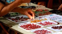 Chợ đá quý "độc nhất vô nhị" ở Hà Nội