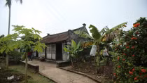 Cận cảnh ngôi nhà Bá Kiến hơn 100 năm tuổi ở "làng Vũ Đại"