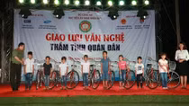 Đêm giao lưu, tặng quà ấm tình quân dân Học viện ANND