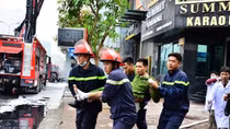 Chiến đấu với giặc lửa hai lính cứu hỏa bị thương