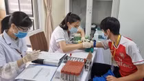 6 tình nguyện viên thử nghiệm vaccine Covivac đã an toàn sau 24h tiêm