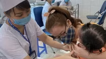 Tất cả cơ sở y tế công lập tham gia vào tiêm chủng vaccine COVID-19