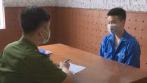 Khởi tố lái xe vi phạm Luật giao thông bỏ chạy làm CSGT bị thương