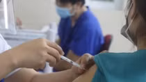  5 người phản vệ độ 2 và 1 trường hợp phản vệ độ 3 sau tiêm vaccine COVID-19